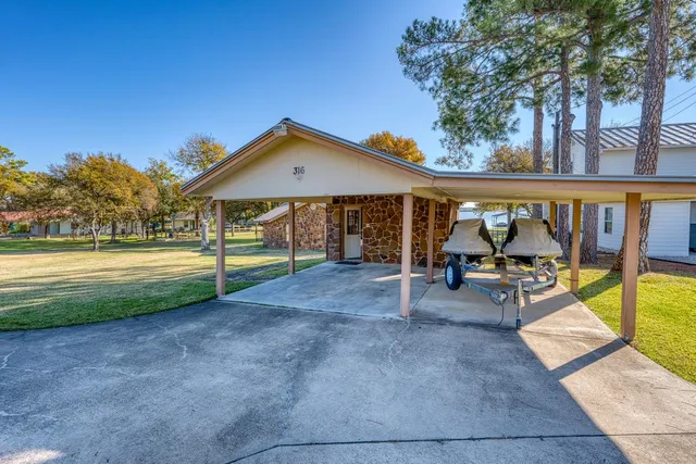 $975,000 | 316 Skyline Drive, Sunrise Beach, TX 78643