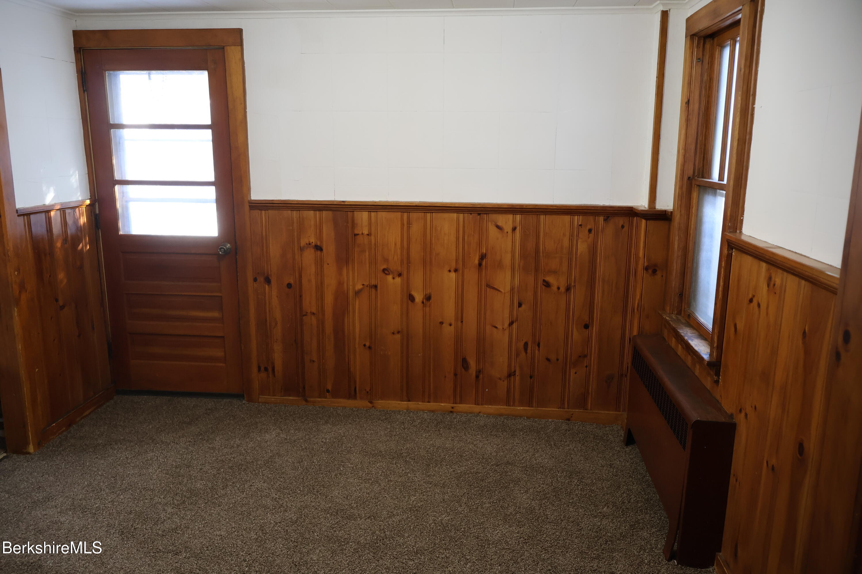 89 Columbia Street Adams, MA 01220 - Photo 3 of 14