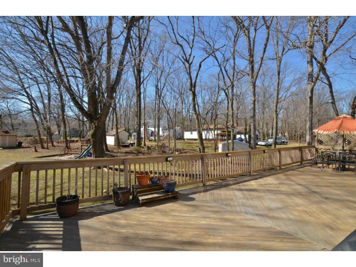 237 Hickory Corner Road East Windsor, NJ 08520 - Photo 24 of 25 Deck