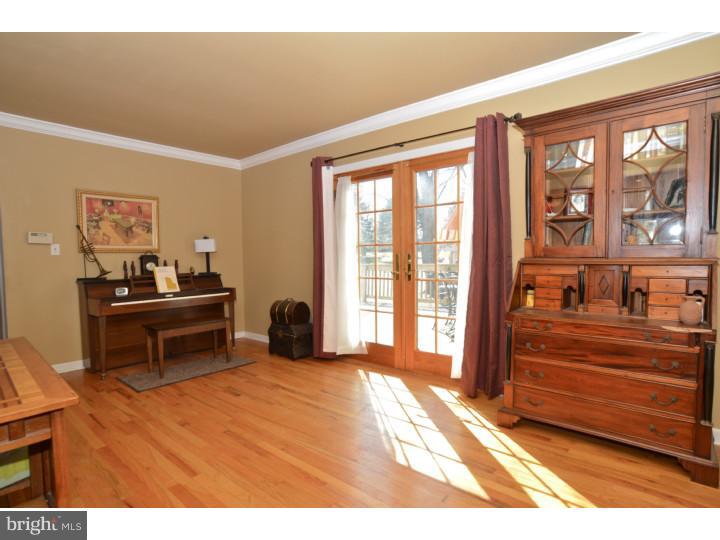 237 Hickory Corner Road East Windsor, NJ 08520 - Photo 4 of 25 Great Room