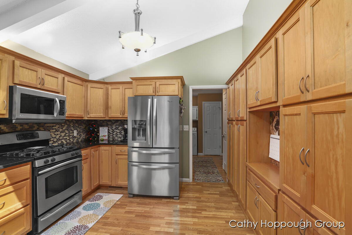 3926 Jackson Road Saranac, MI 48881 - Photo 5 of 20 IMG_1004