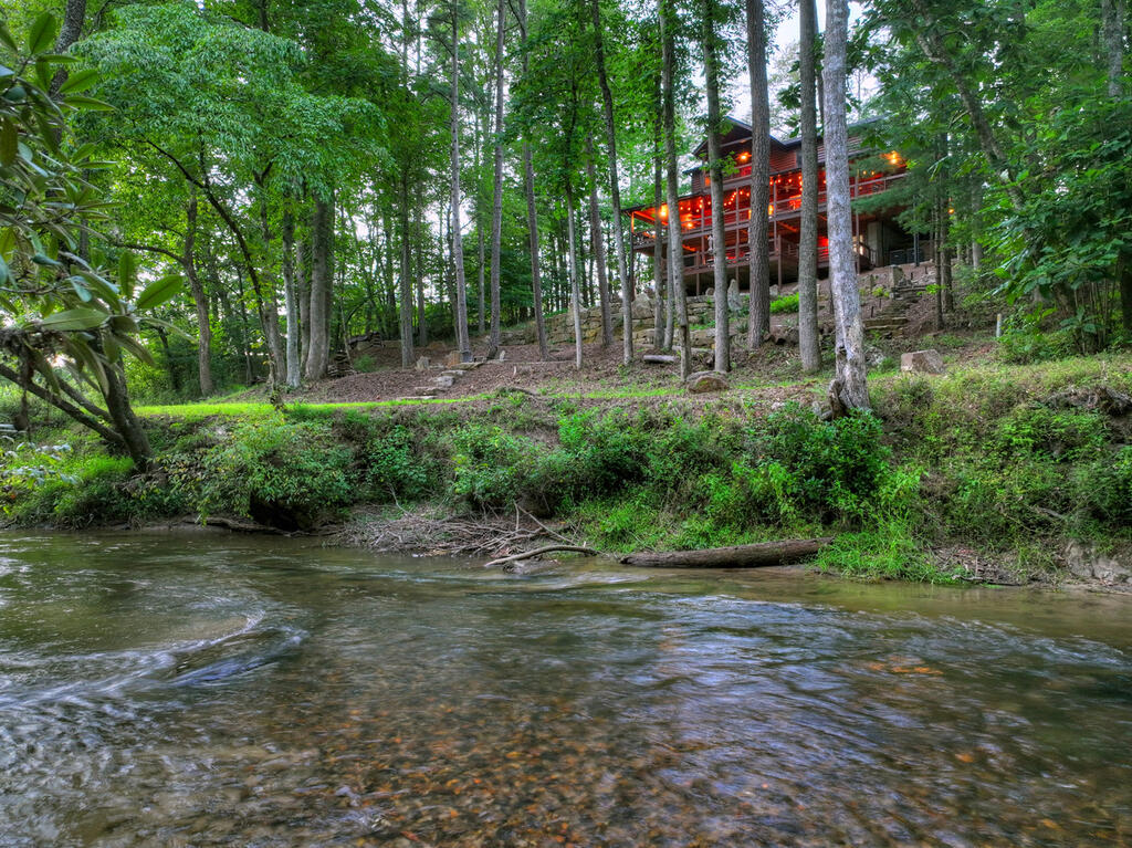 303 Major Ridge Road Blue Ridge, GA 30513 - Photo 4 of 50 Gallery Image 4
