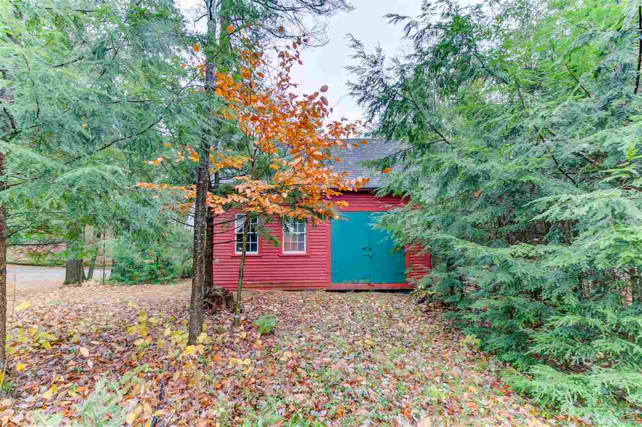 411 Partridge Lake Road Littleton, NH 03561 - Photo 4 of 40