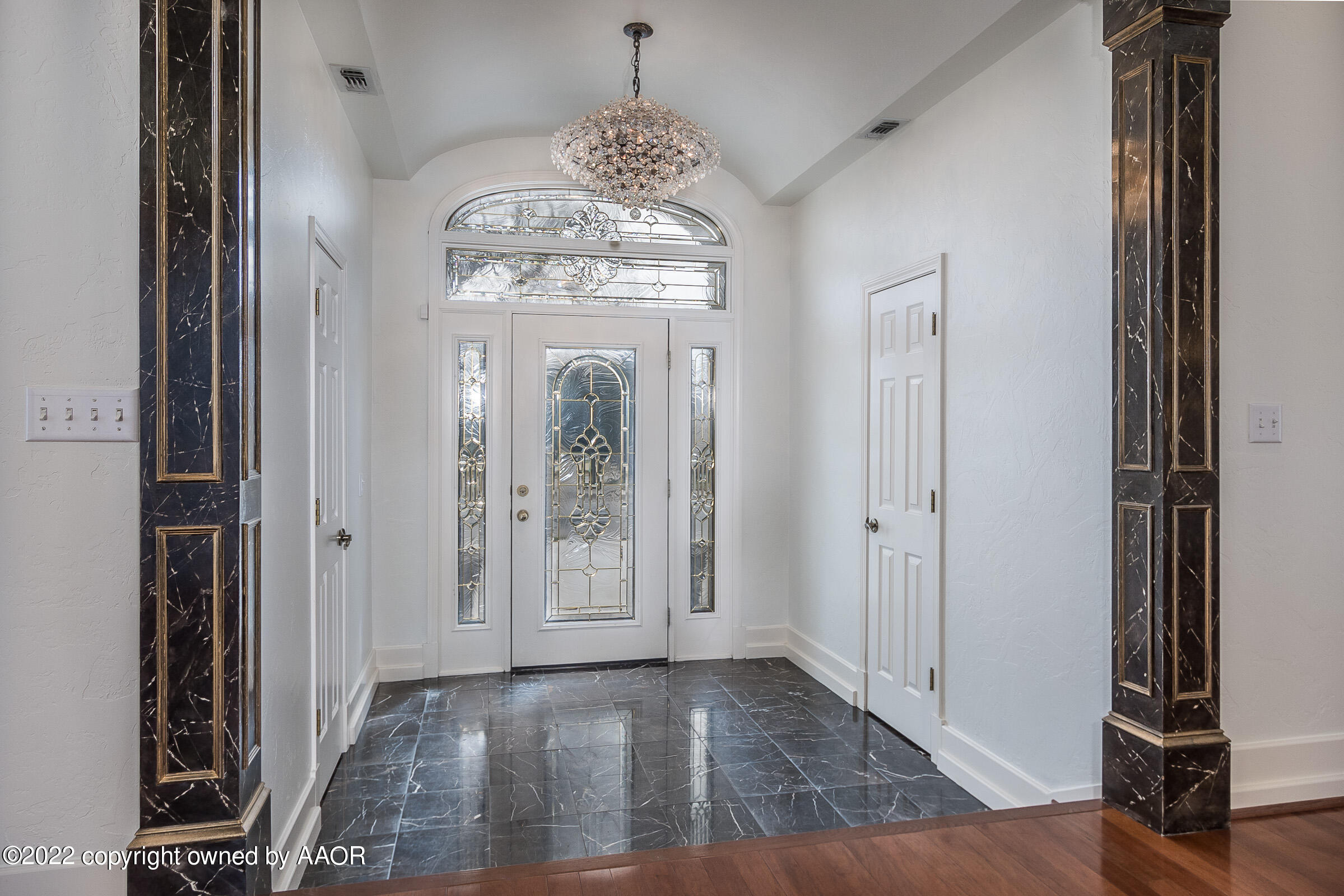 2 Snead Lane Amarillo, TX 79124 - Photo 11 of 76 004_Foyer