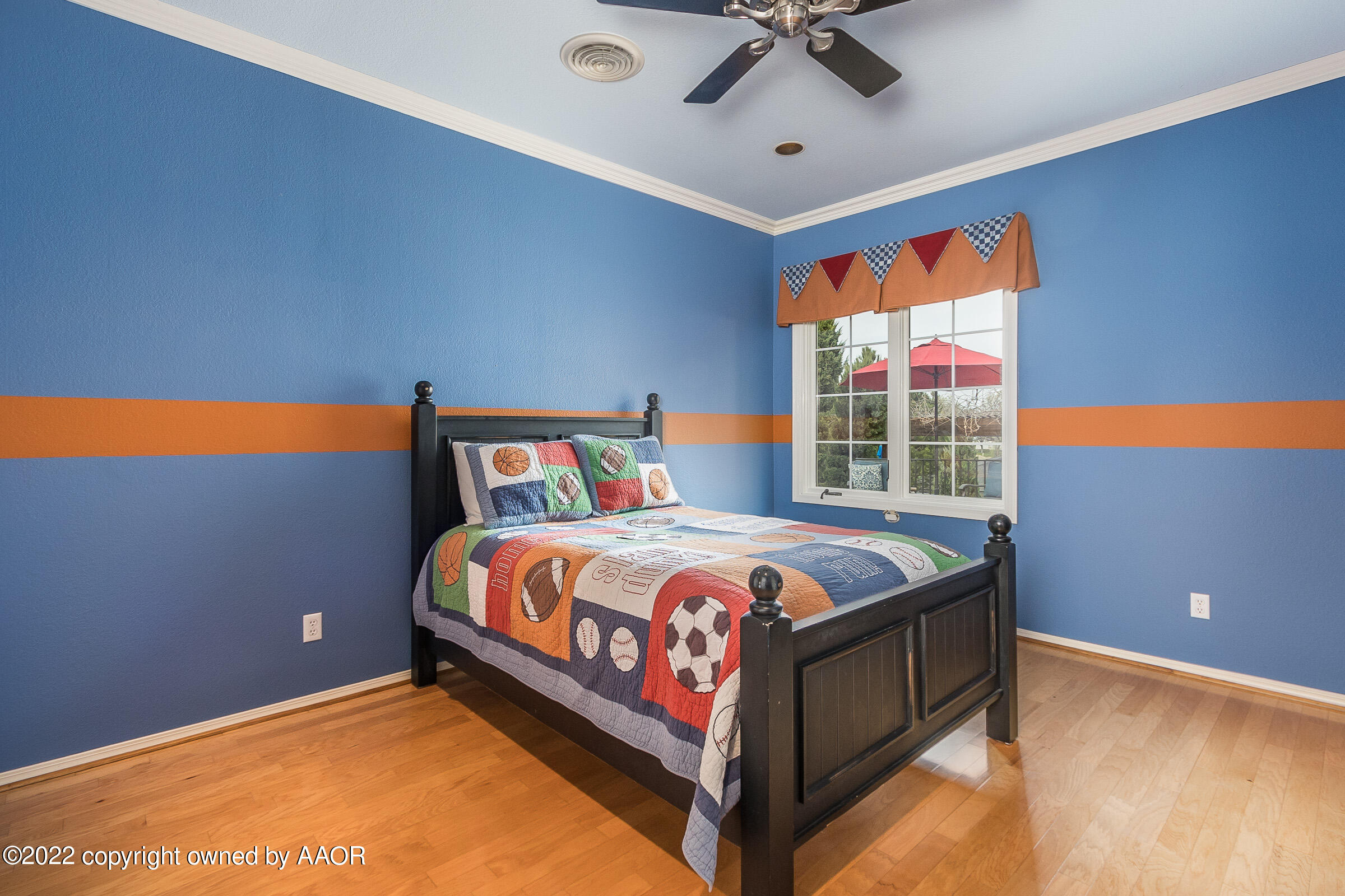 2 Snead Lane Amarillo, TX 79124 - Photo 34 of 76 a bed sitting in a room next to a window