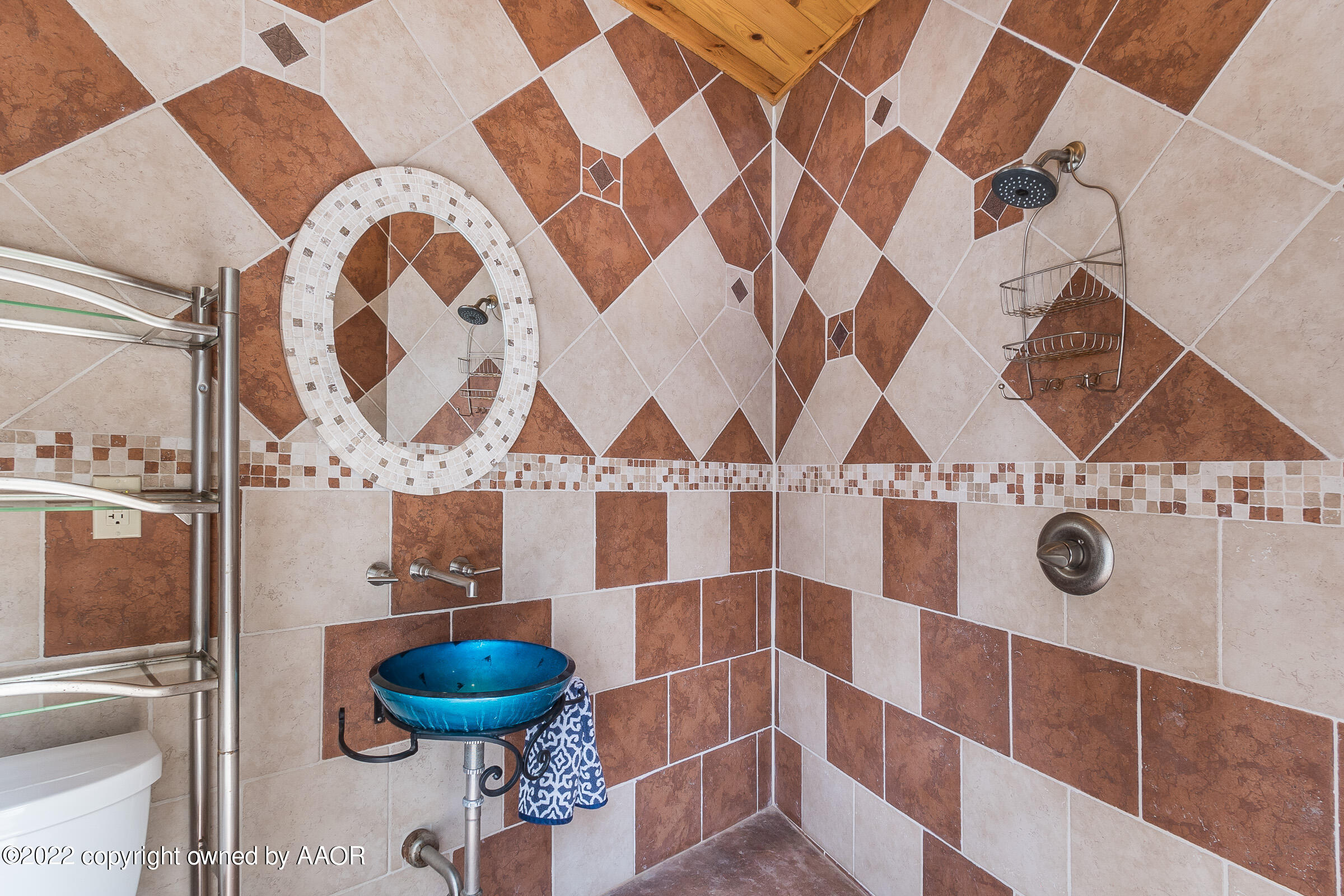 2 Snead Lane Amarillo, TX 79124 - Photo 57 of 76 a bathroom with a sink and a mirror