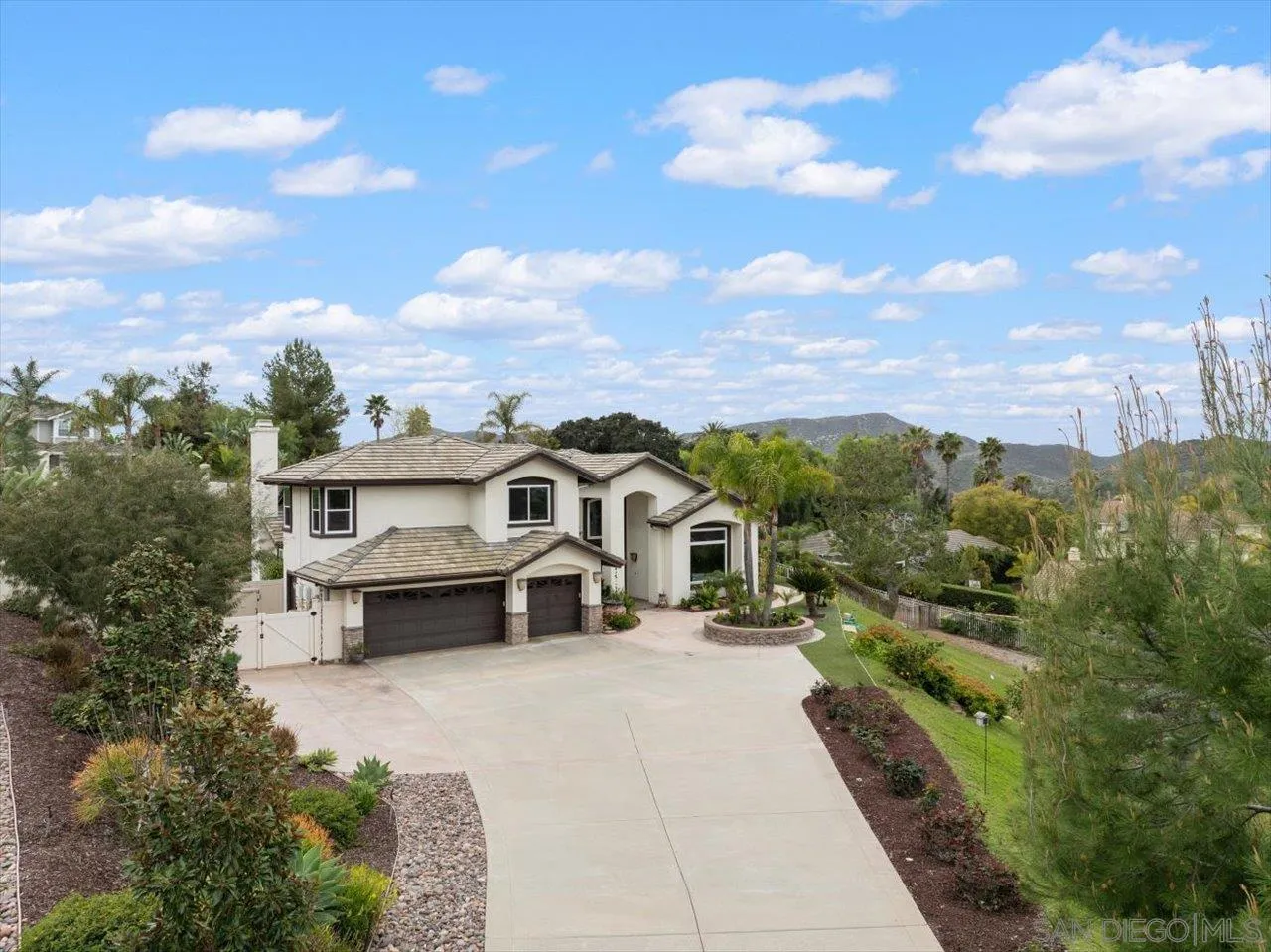 2031 Ridgecrest Place Escondido, CA 92029 - Photo 51 of 58 Gallery Image 51