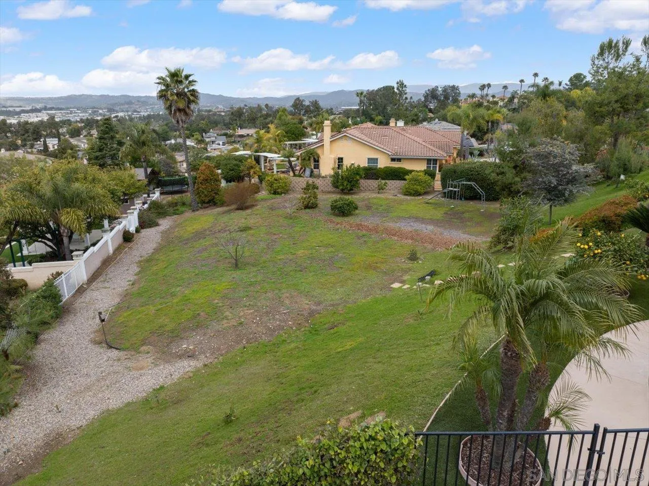 2031 Ridgecrest Place Escondido, CA 92029 - Photo 57 of 58 Gallery Image 57