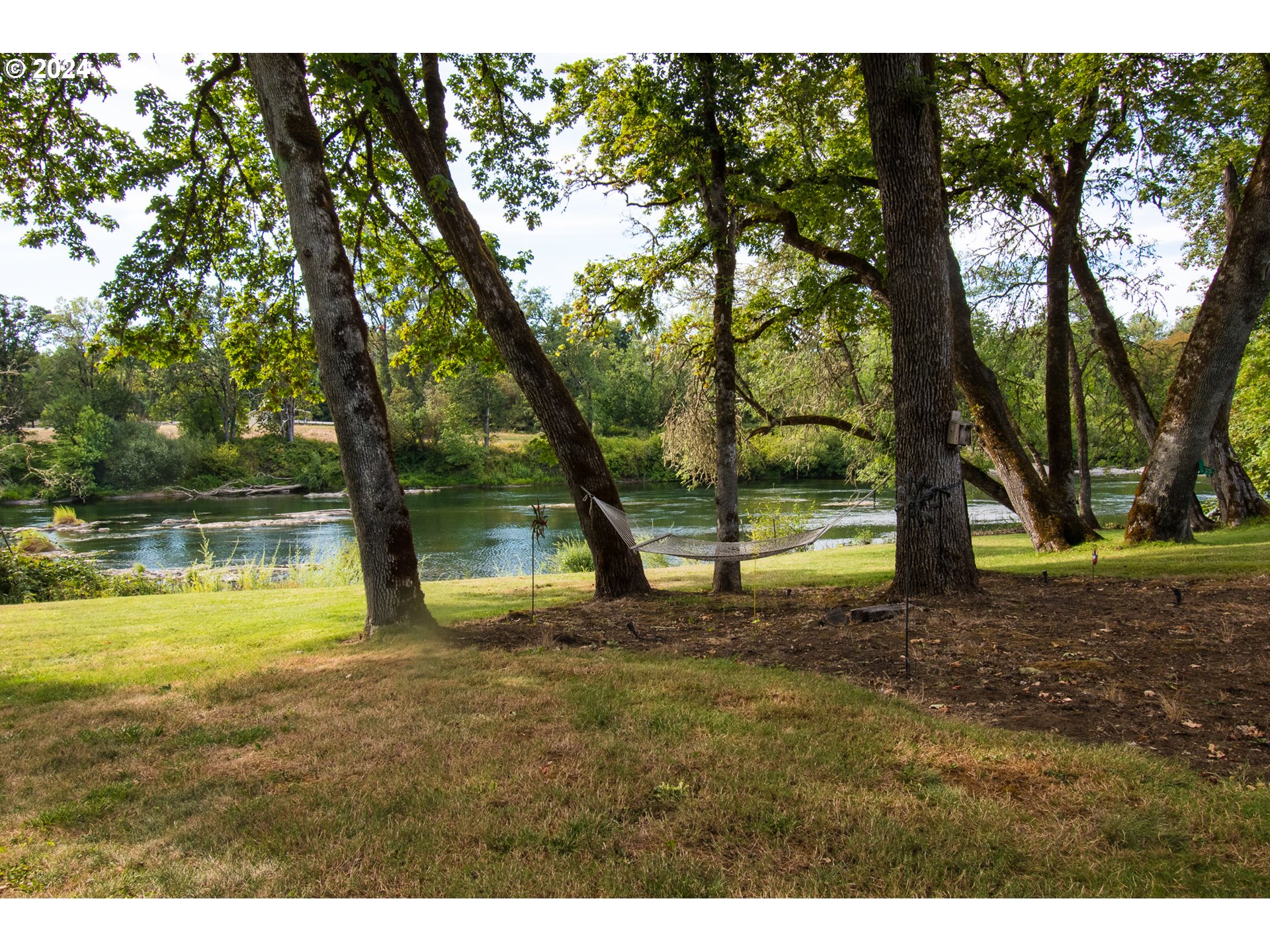 1802 Fisher Road Roseburg, OR 97471 - Photo 4 of 20 Gallery Image 4