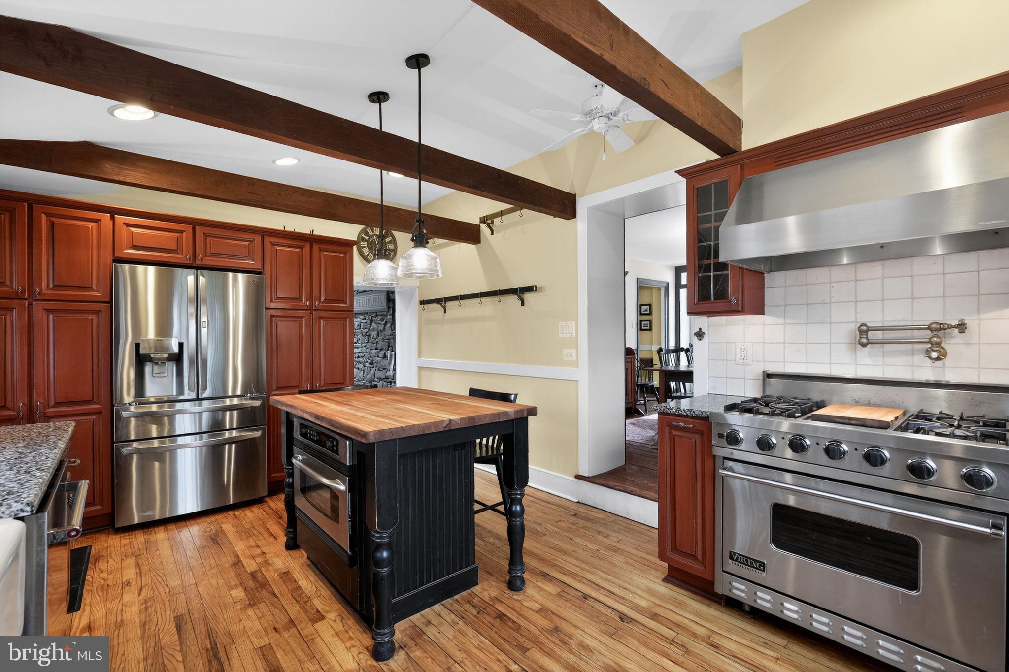 209 Morris Road Lansdale, PA 19446 - Photo 12 of 46 Country Kitchen Rustic Appeal