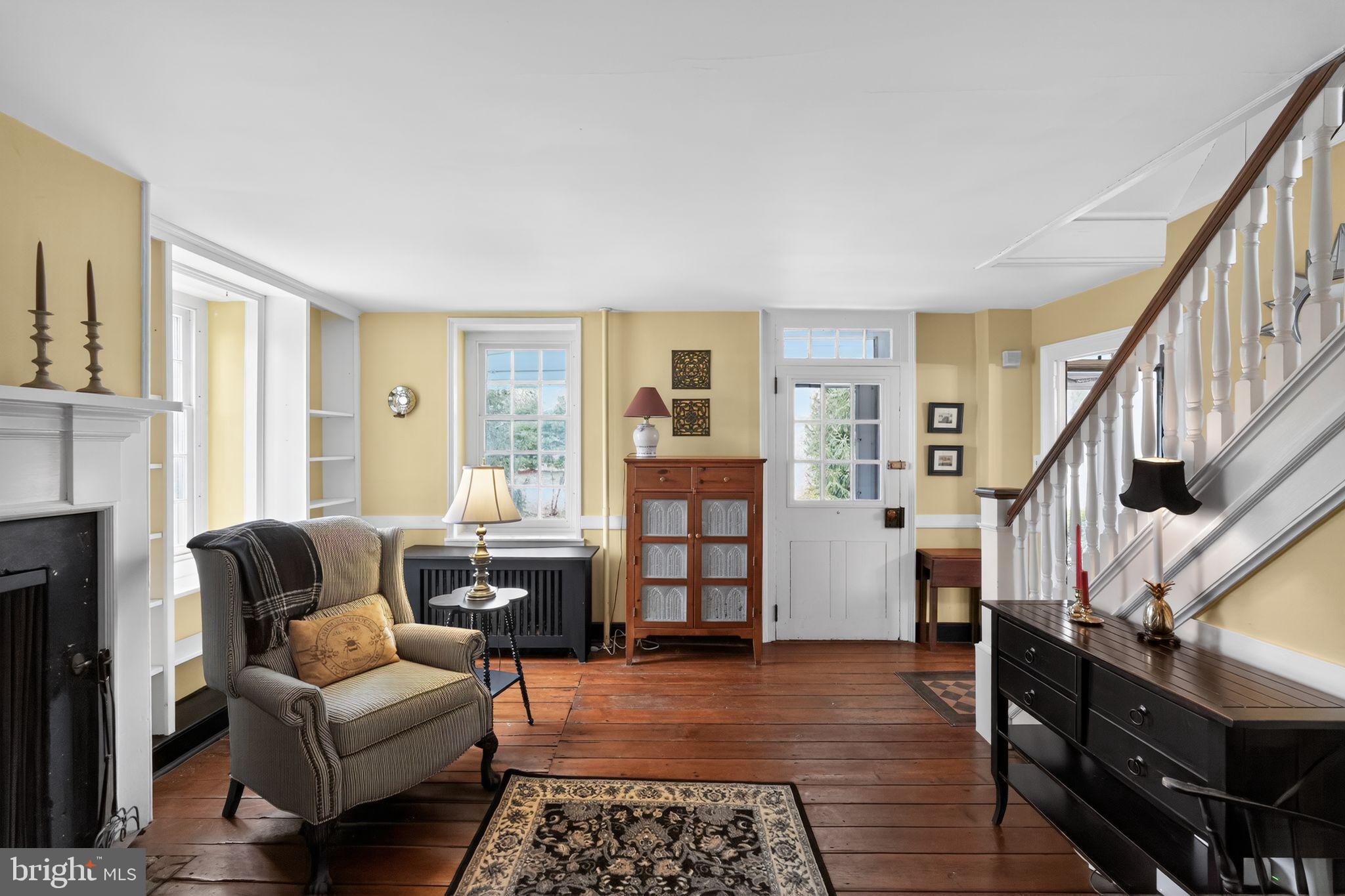 209 Morris Road Lansdale, PA 19446 - Photo 6 of 46 Living Rm / Parlor