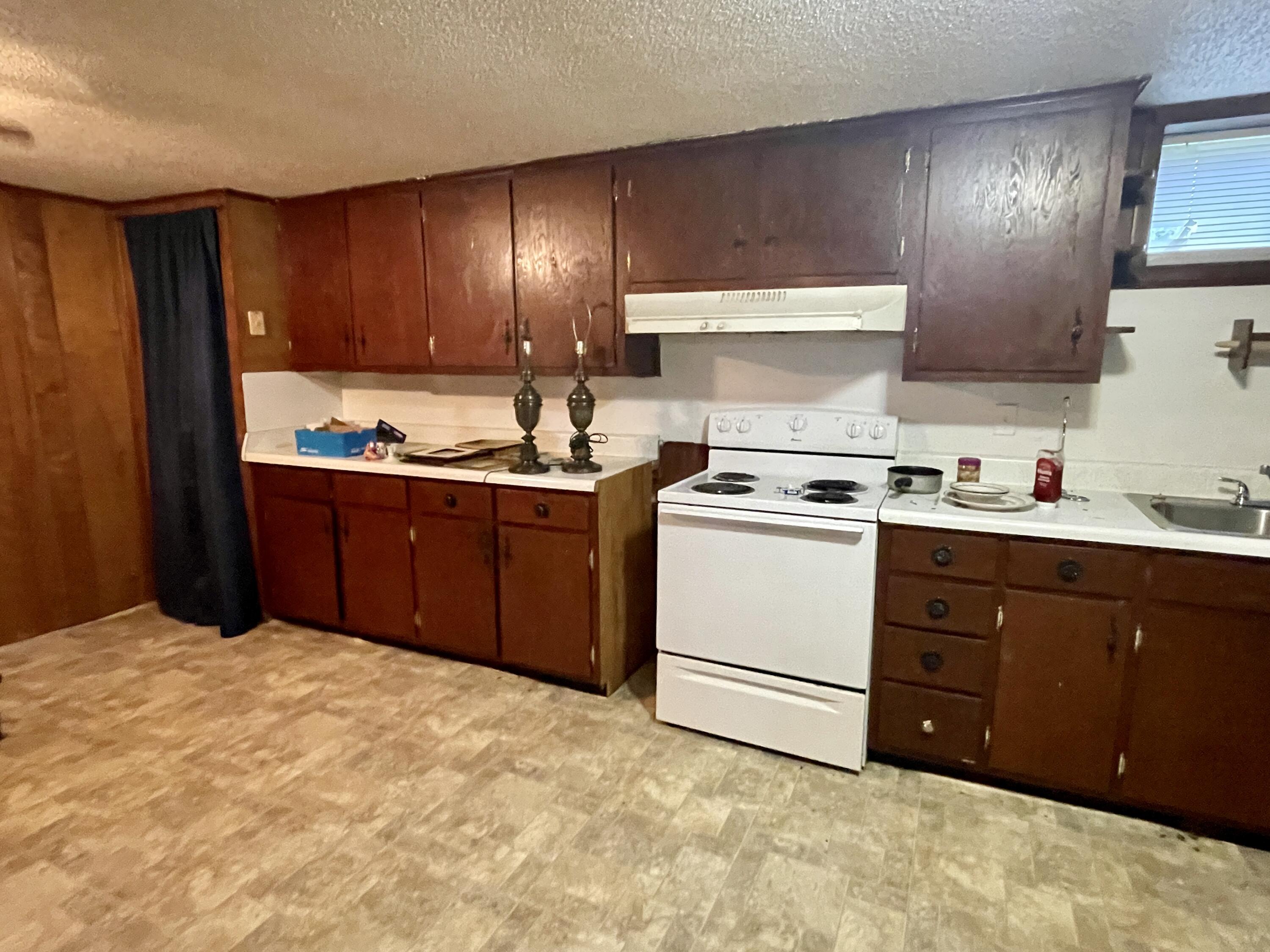 1637 Calvary Ridge Road Yosemite, KY 42566 - Photo 3 of 21 BB481139-52B4-47AF-904F-7E0B735DB21D