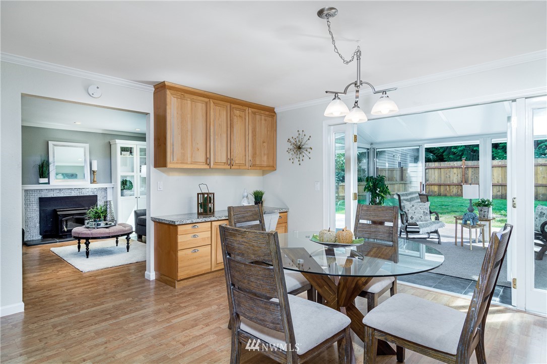 9826 237th Place Southwest Edmonds, WA 98020 - Photo 12 of 30 Gallery Image 12