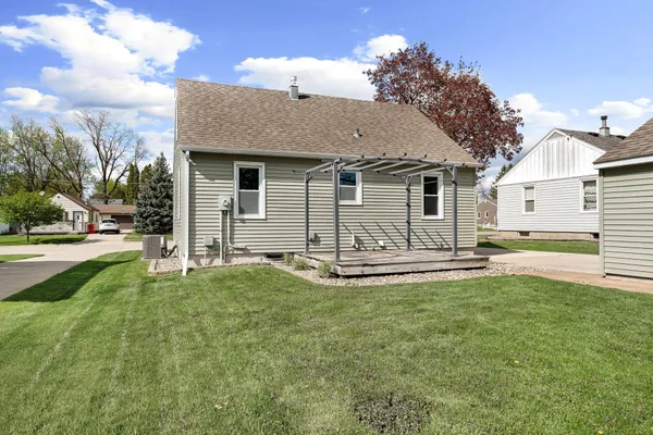 $189,900 | 2110 Oakland Avenue East, Austin, MN 55912
