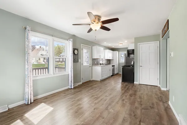 $189,900 | 2110 Oakland Avenue East, Austin, MN 55912