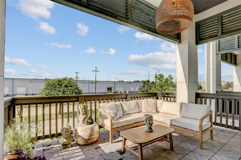 $587,000 | 3317 West 11th Street, Houston, TX 77008