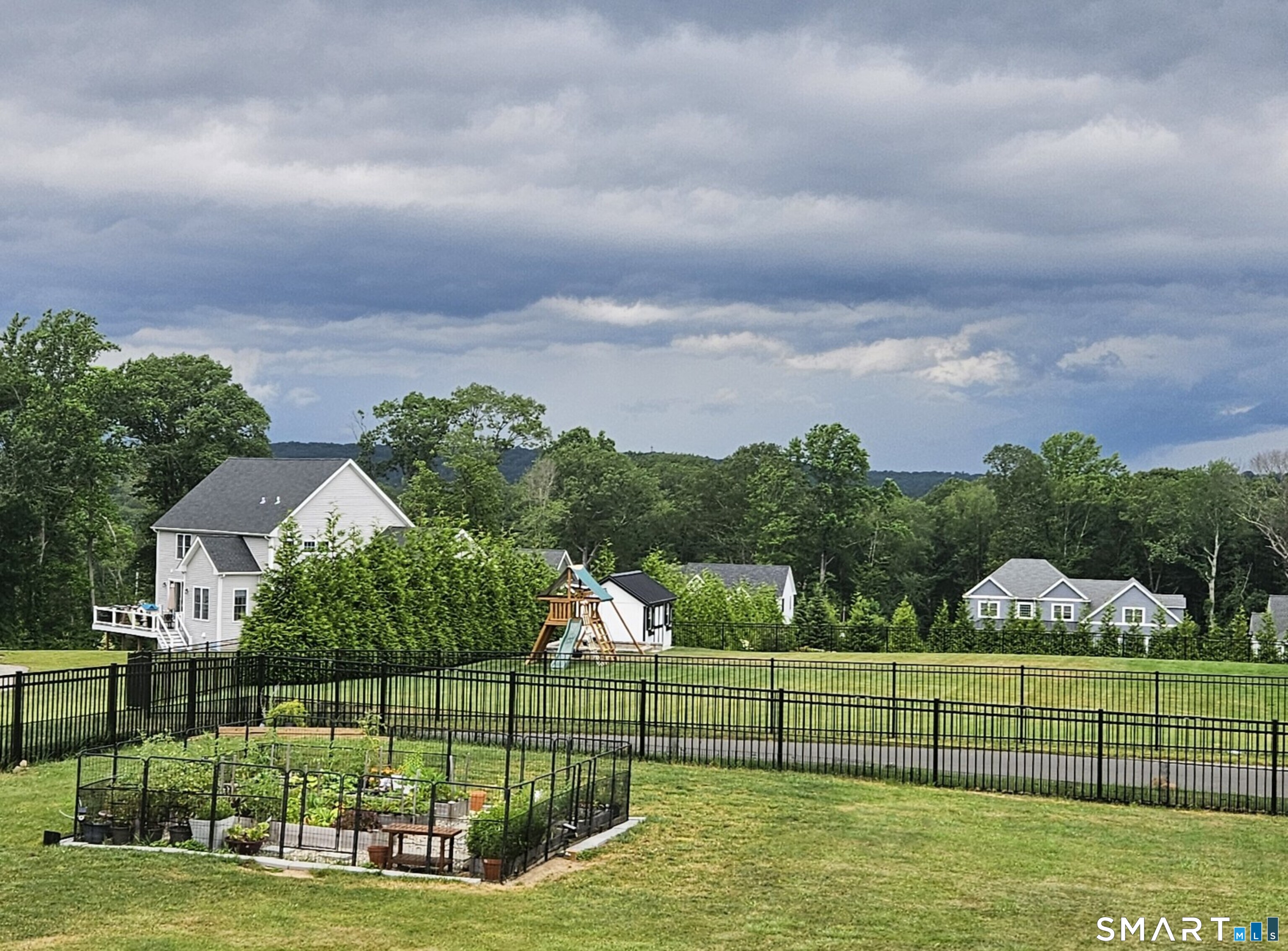 439 Waverly Road Shelton, CT 06484 - Photo 37 of 41