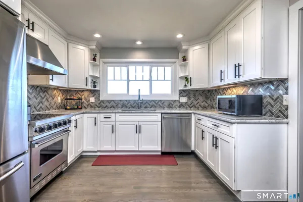 $825,000 | 439 Waverly Road, Shelton, CT 06484