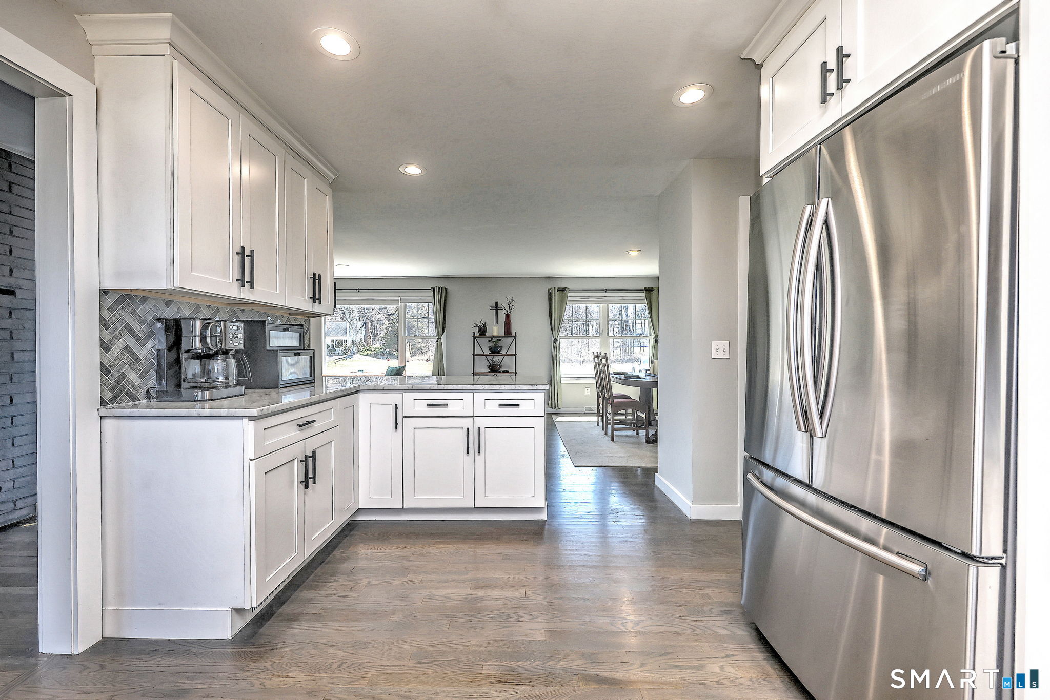 439 Waverly Road Shelton, CT 06484 - Photo 10 of 41