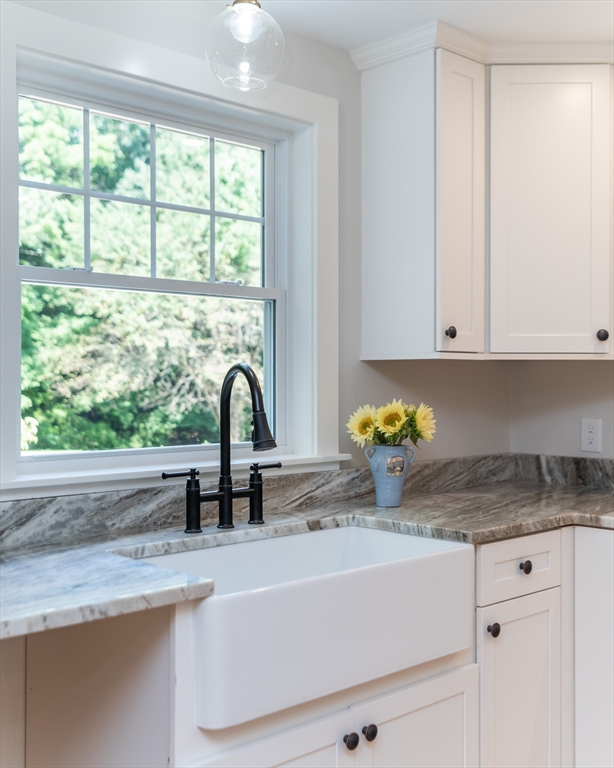 176 Flat Hills Road Amherst, MA 01002 - Photo 15 of 42