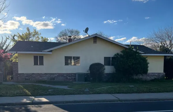 $484,900 | 750 Coralwood Road, Modesto, CA 95356