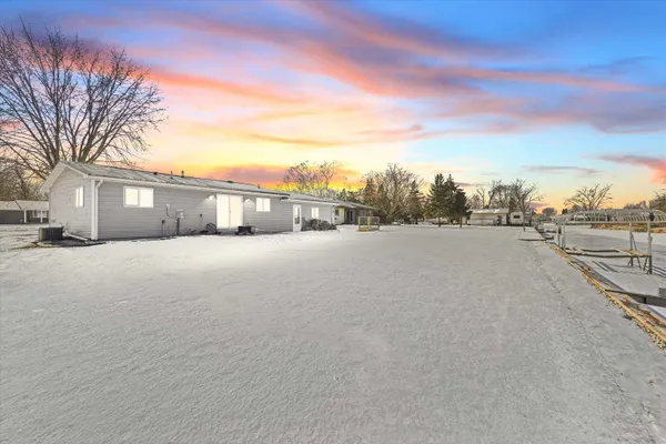 $369,900 | 744 Twin Harbor Drive, Winneconne, WI 54986