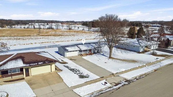 $369,900 | 744 Twin Harbor Drive, Winneconne, WI 54986