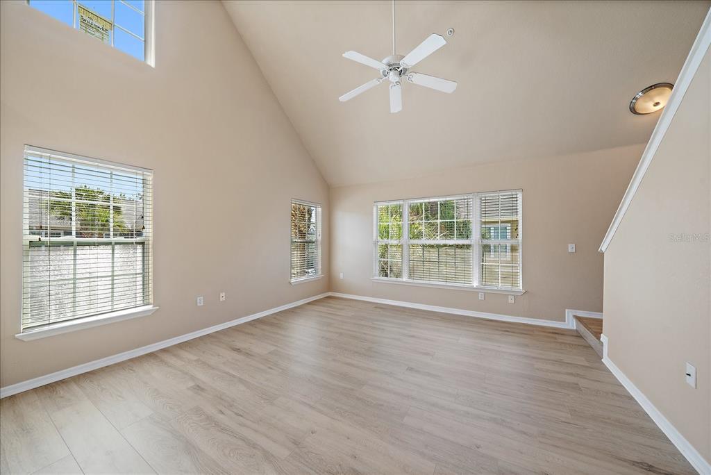 5540 Rosehill Road, Unit 201 Sarasota, FL 34233 - Photo 23 of 52