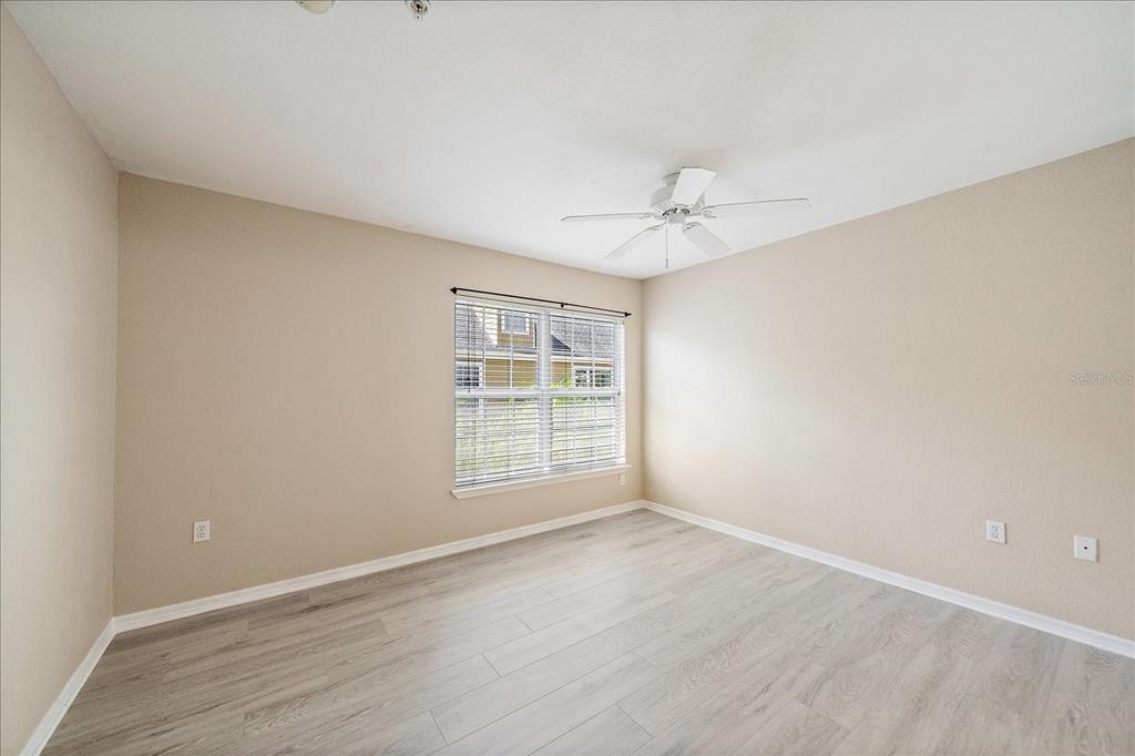 5540 Rosehill Road, Unit 201 Sarasota, FL 34233 - Photo 26 of 52