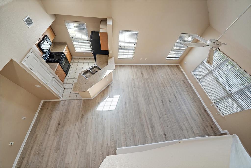 5540 Rosehill Road, Unit 201 Sarasota, FL 34233 - Photo 39 of 52