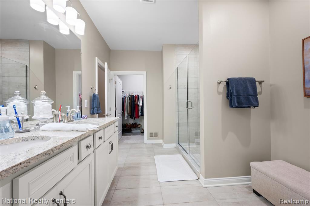 48796 Windfall Road Novi, MI 48374 - Photo 17 of 30