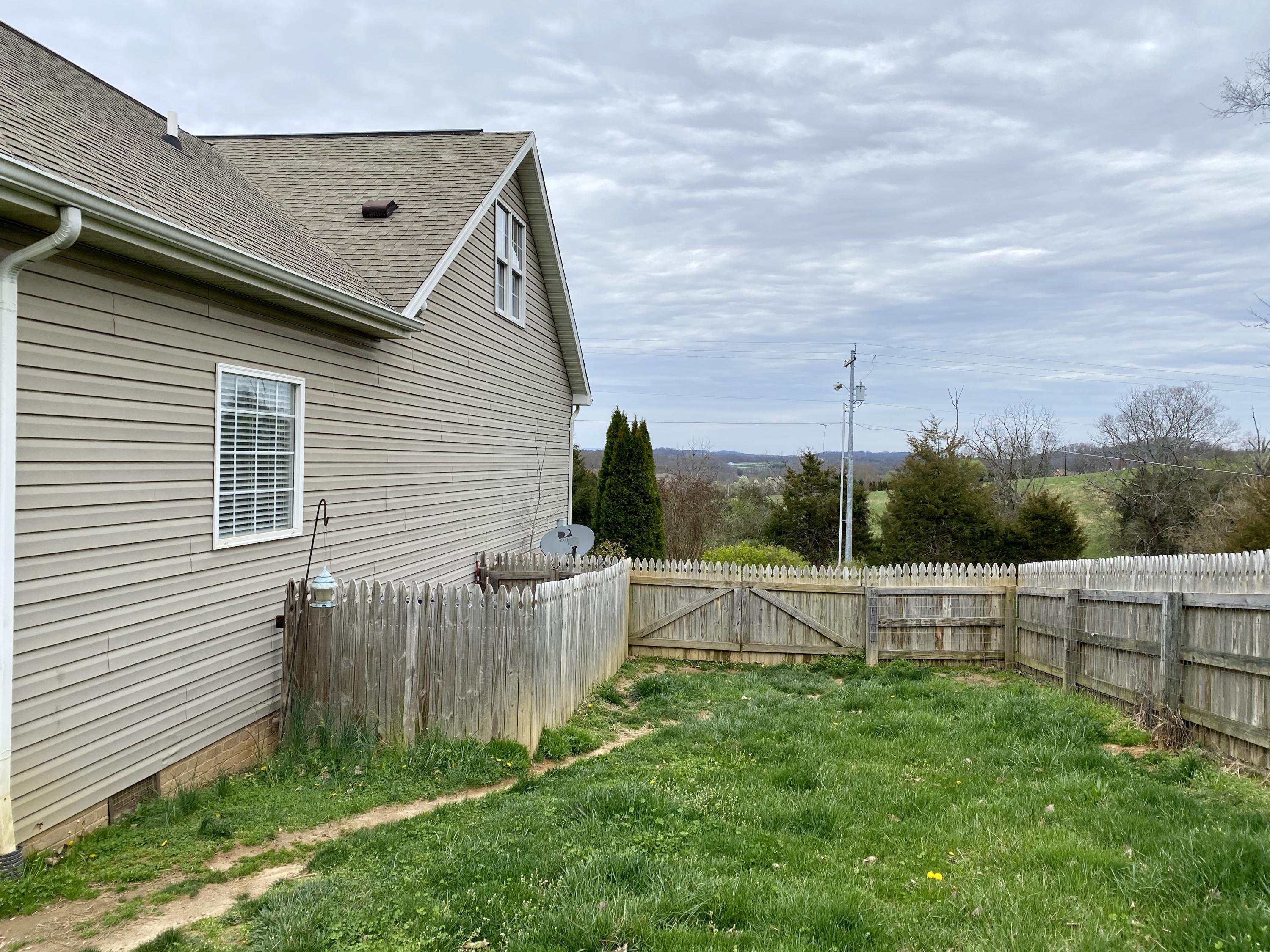 4145 Timberlake Road Johnson City, TN 37601 - Photo 36 of 37 36