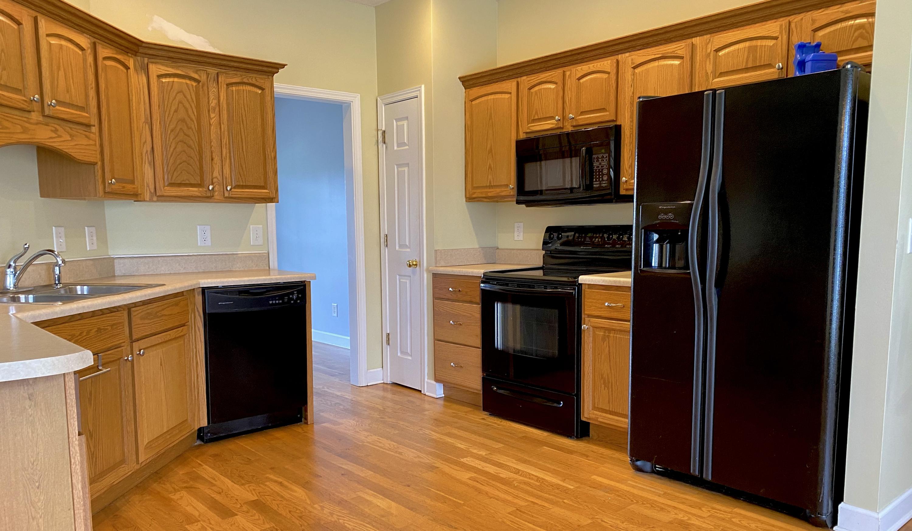 4145 Timberlake Road Johnson City, TN 37601 - Photo 8 of 37 8