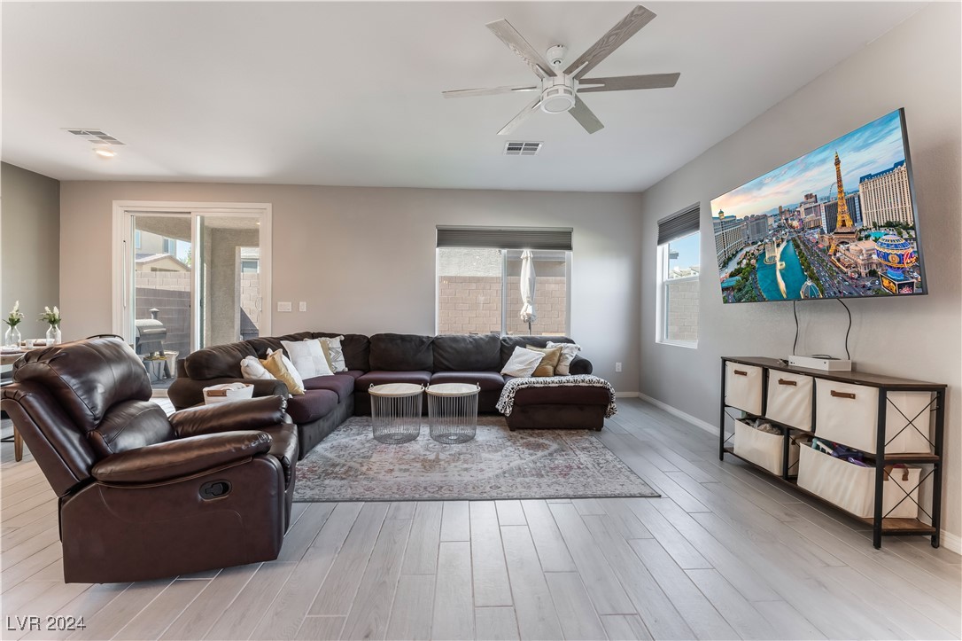 2862 Timber Country Road North Las Vegas, NV 89086 - Photo 7 of 44