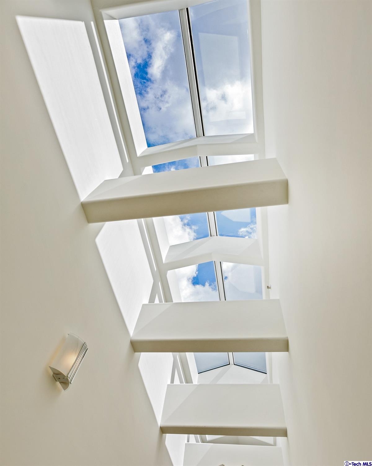 7150 Estepa Drive Tujunga, CA 91042 - Photo 22 of 61