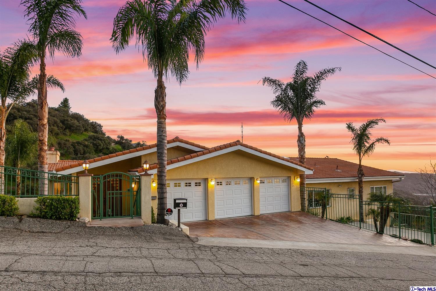 7150 Estepa Drive Tujunga, CA 91042 - Photo 5 of 61