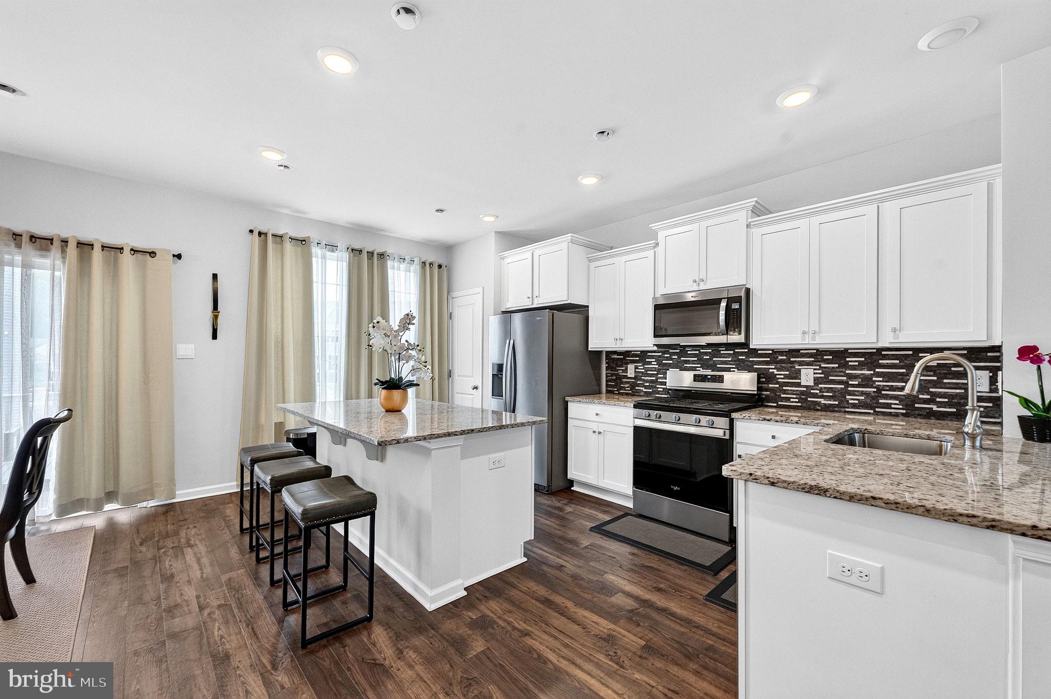 44 Stanton Rd Mount Mount Holly, NJ 08060 - Photo 7 of 25