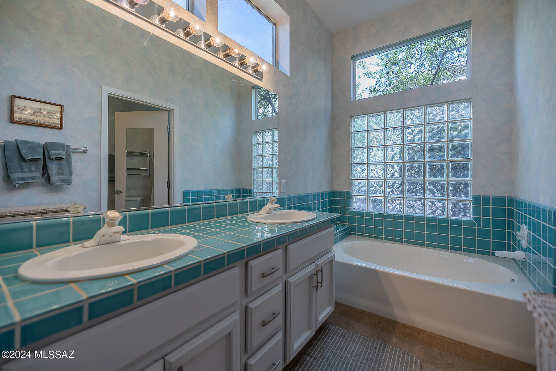 13567 North Pima Spring Way Oro Valley, AZ 85755 - Photo 19 of 35