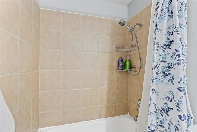 $284,900 | 1001 West Dianne Lane, Mahomet, IL 61853