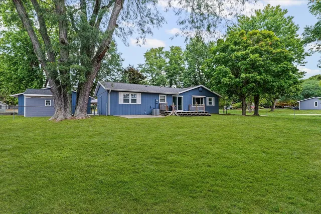 $284,900 | 1001 West Dianne Lane, Mahomet, IL 61853