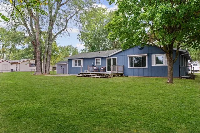 $284,900 | 1001 West Dianne Lane, Mahomet, IL 61853