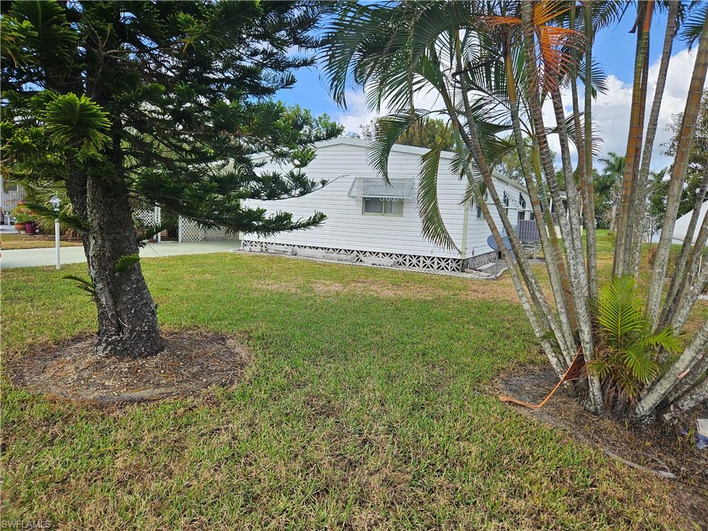 859 Manatee Road Naples, FL 34114 - Photo 2 of 37 View of yard