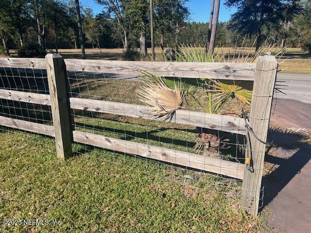 312 East Market Road Starke, FL 32091 - Photo 12 of 51 a view of a swimming pool with a chair