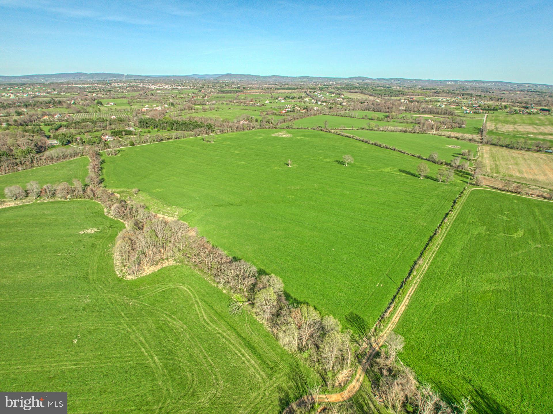 12347 Axline Road Lovettsville, VA 20180 - Photo 12 of 16 a view of an ocean and beach
