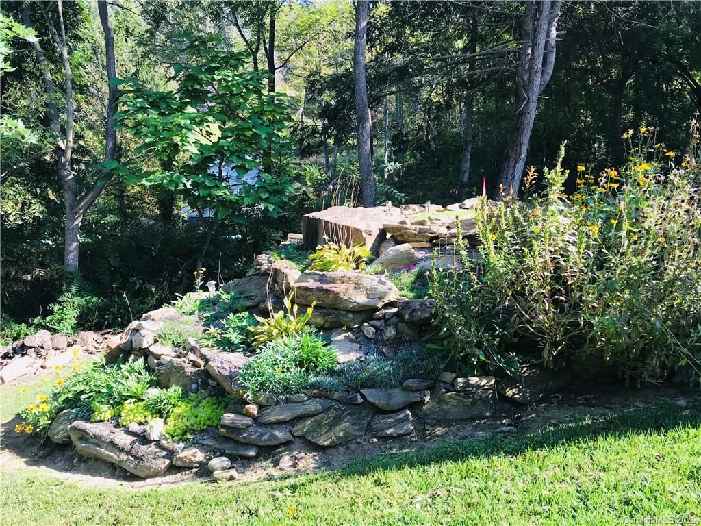 95 Lookout Road Asheville, NC 28804 - Photo 28 of 30 Gallery Image 28