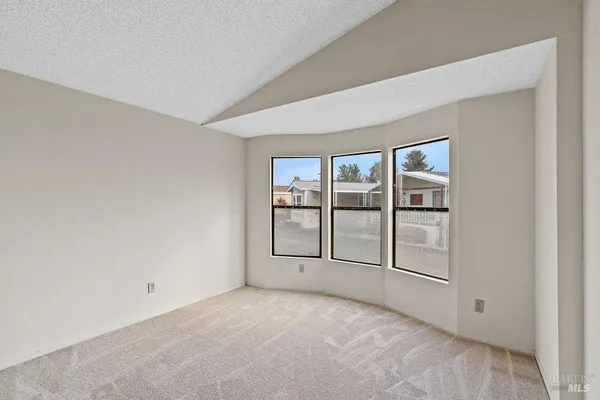 $159,900 | 8147 Willow Street, Windsor, CA 95492