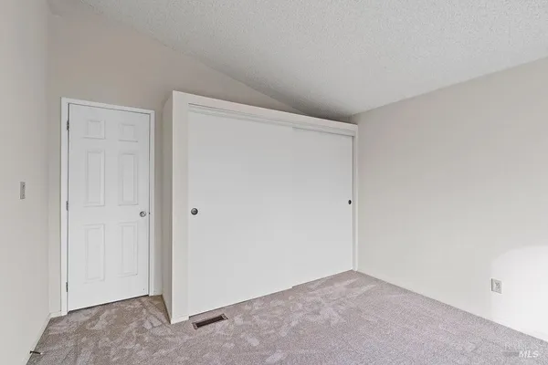 $159,900 | 8147 Willow Street, Windsor, CA 95492