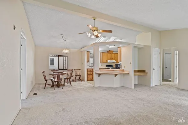 $159,900 | 8147 Willow Street, Windsor, CA 95492