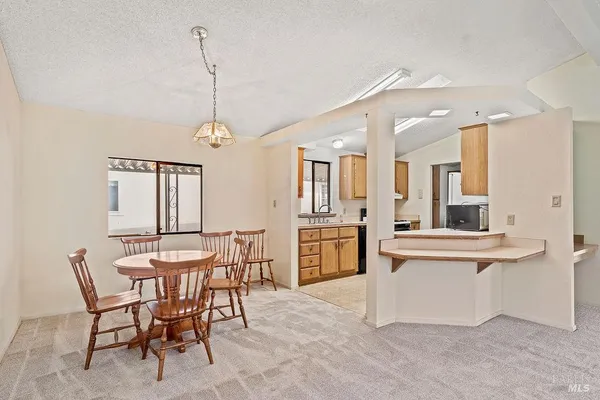 $159,900 | 8147 Willow Street, Windsor, CA 95492