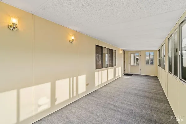 $159,900 | 8147 Willow Street, Windsor, CA 95492